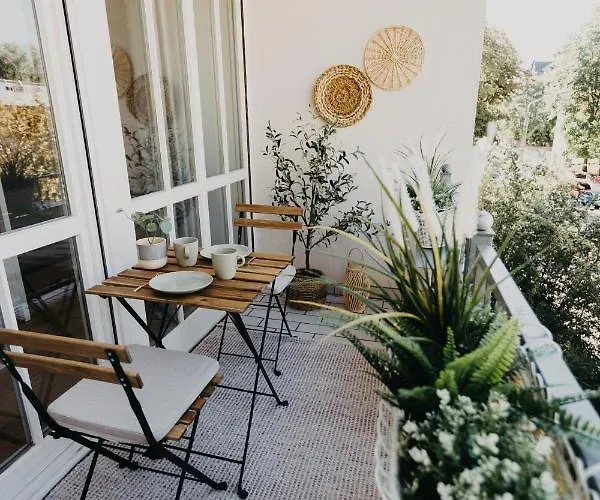 Traber Im Herzen Leipzigs Balkon Parkplatz Λειψία