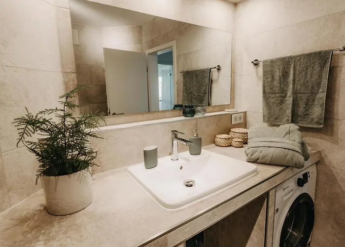 Traber Im Herzen Leipzigs Balkon Parkplatz Διαμέρισμα Λειψία